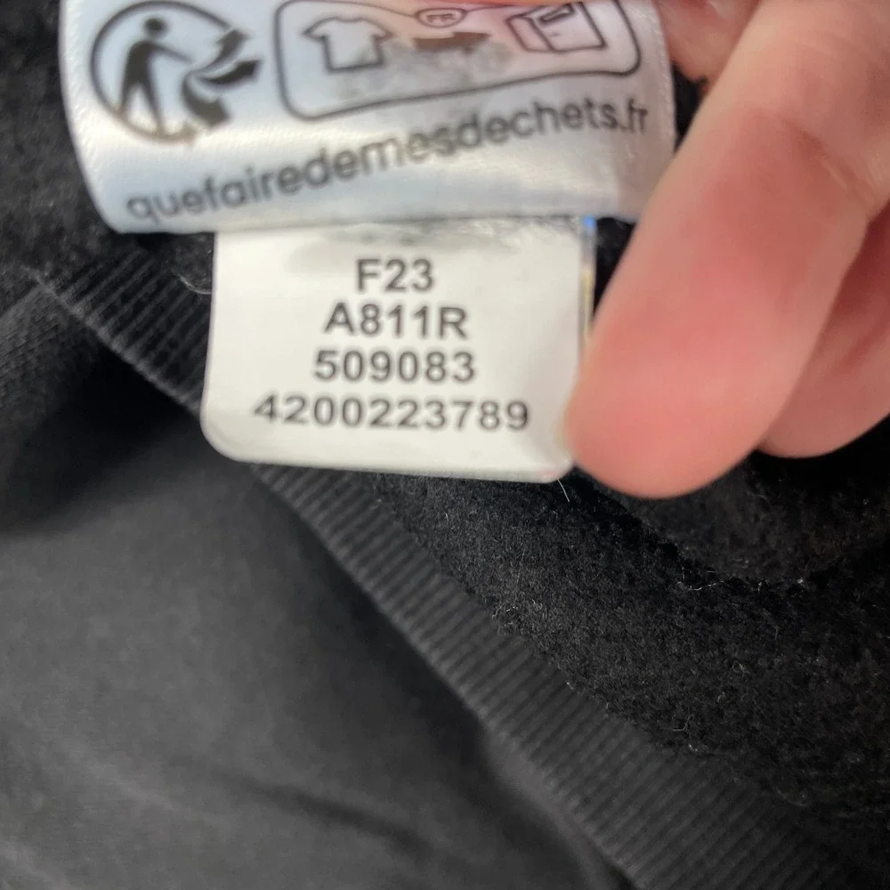 The North Face Hoodie Mens M Black Exploring New And Old Places Outdoor Pullover